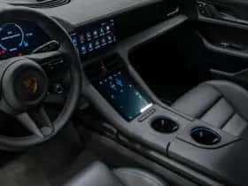 Porsche Taycan (2025) thumbnail 10