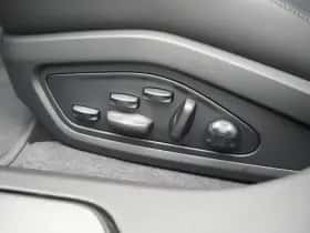 Porsche Taycan (0) thumbnail 37