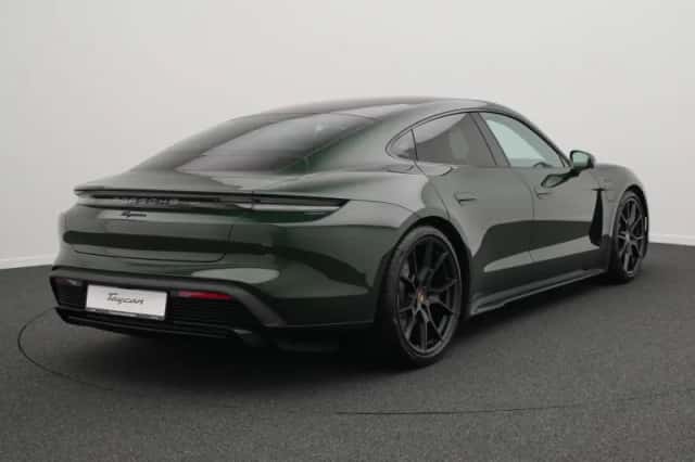 Porsche Taycan (0) thumbnail 5