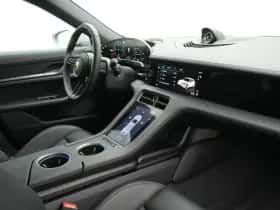 Porsche Taycan (0) thumbnail 20