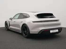 Porsche Taycan (0) thumbnail 3