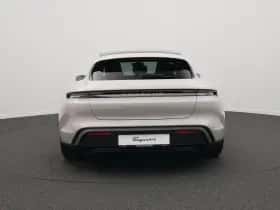 Porsche Taycan (0) thumbnail 4