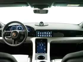 Porsche Taycan (2025) thumbnail 15