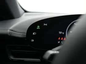 Porsche Taycan (2026) thumbnail 38
