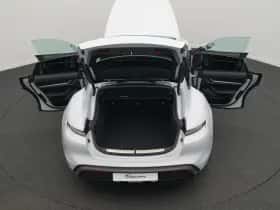 Porsche Taycan (2026) thumbnail 12
