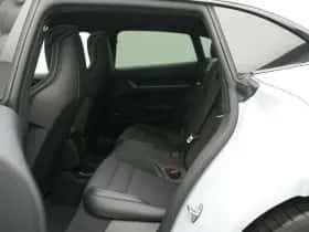 Porsche Taycan (2026) thumbnail 17