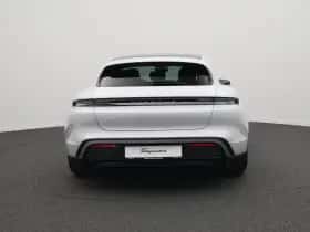 Porsche Taycan (2026) thumbnail 4