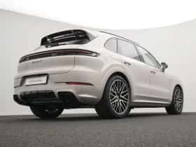 Porsche Cayenne (0) thumbnail 10