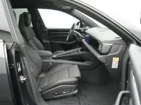 Porsche Macan (0) thumbnail 21