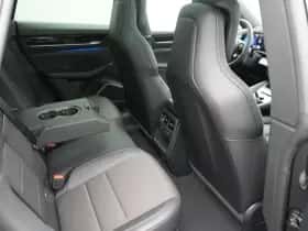 Porsche Macan (0) thumbnail 23
