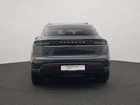 Porsche Macan (0) thumbnail 4
