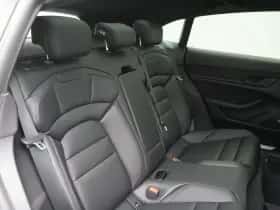Porsche Taycan (0) thumbnail 23