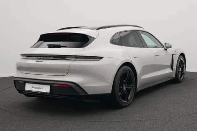 Porsche Taycan (2026) thumbnail 5