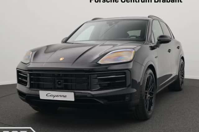 Porsche Cayenne (2026) thumbnail 1
