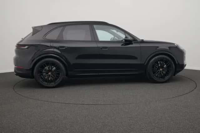 Porsche Cayenne (2026) thumbnail 6