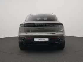 Porsche Macan (0) thumbnail 4