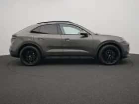 Porsche Macan (0) thumbnail 6