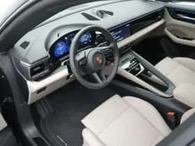 Porsche Macan (0) thumbnail 17