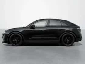 Porsche Macan (0) thumbnail 2