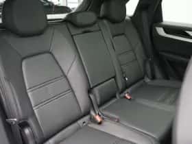 Porsche Cayenne (0) thumbnail 38