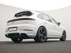 Porsche Cayenne (0) thumbnail 10