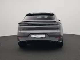 Porsche Cayenne (0) thumbnail 4