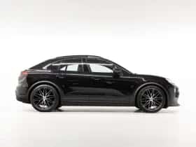 Porsche Macan (2025) thumbnail 12