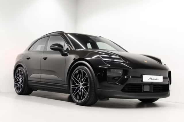 Porsche Macan (2025) thumbnail 6