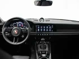 Porsche 911 (2026) thumbnail 12