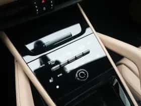 Porsche Cayenne (0) thumbnail 31