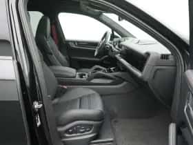 Porsche Cayenne (0) thumbnail 24