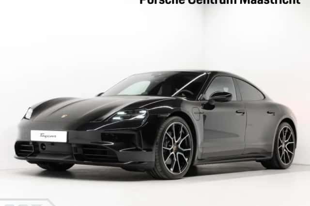 Porsche Taycan (2026) thumbnail 1