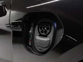 Porsche Taycan (0) thumbnail 34