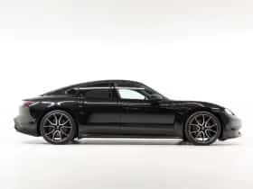 Porsche Taycan (0) thumbnail 6