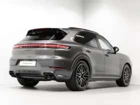 Porsche Cayenne (0) thumbnail 12