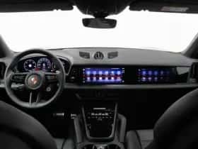 Porsche Cayenne (0) thumbnail 25