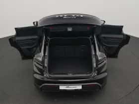 Porsche Macan (0) thumbnail 12