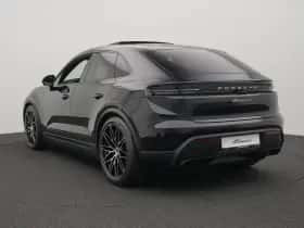 Porsche Macan (0) thumbnail 3