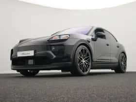 Porsche Macan (0) thumbnail 9