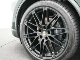 Porsche Macan (0) thumbnail 16