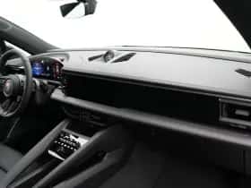 Porsche Macan (0) thumbnail 21