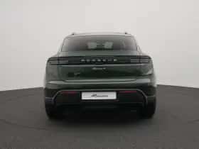 Porsche Macan (0) thumbnail 4