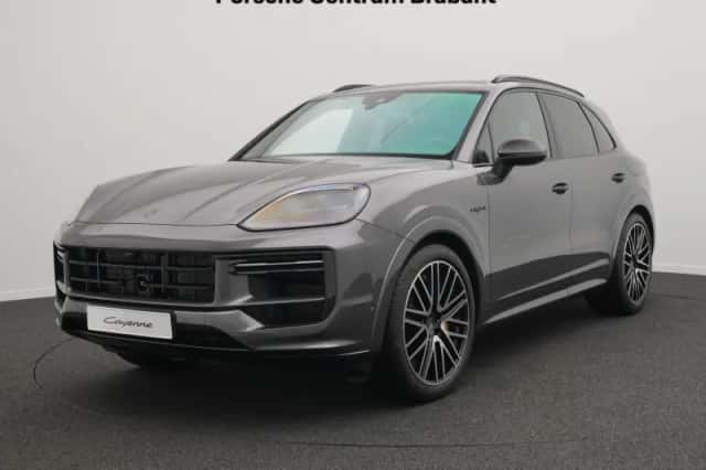 Porsche Cayenne (2026) thumbnail 1