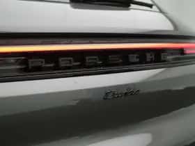 Porsche Cayenne (0) thumbnail 15