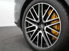 Porsche Cayenne (0) thumbnail 16