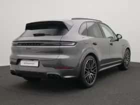 Porsche Cayenne (0) thumbnail 5