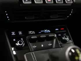 Porsche 911 (0) thumbnail 25