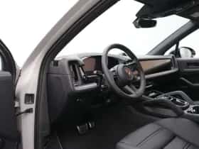 Porsche Cayenne (0) thumbnail 16