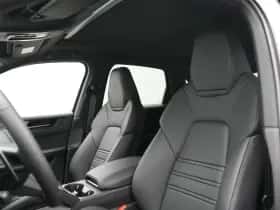 Porsche Cayenne (0) thumbnail 18