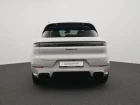 Porsche Cayenne (0) thumbnail 4